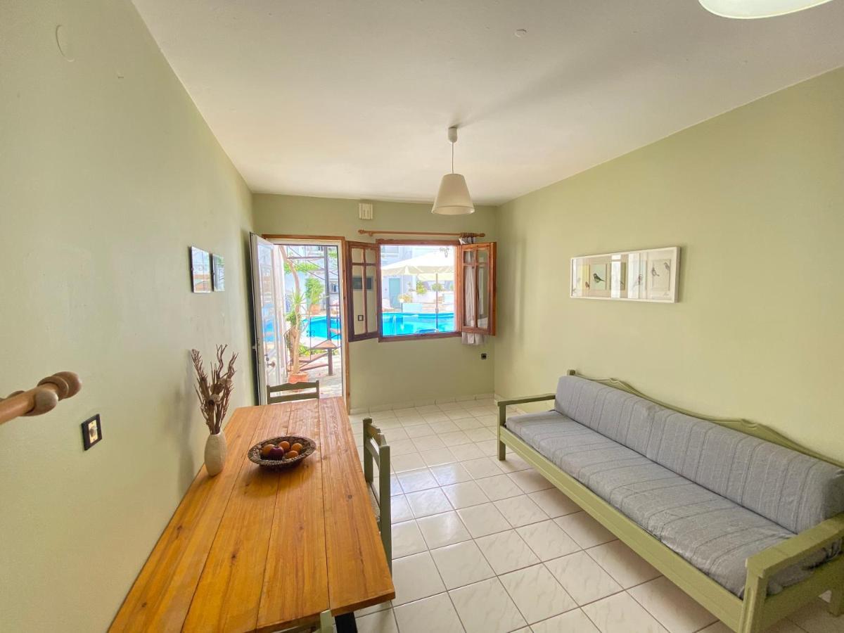 Egli Apartment Stalos Bagian luar foto