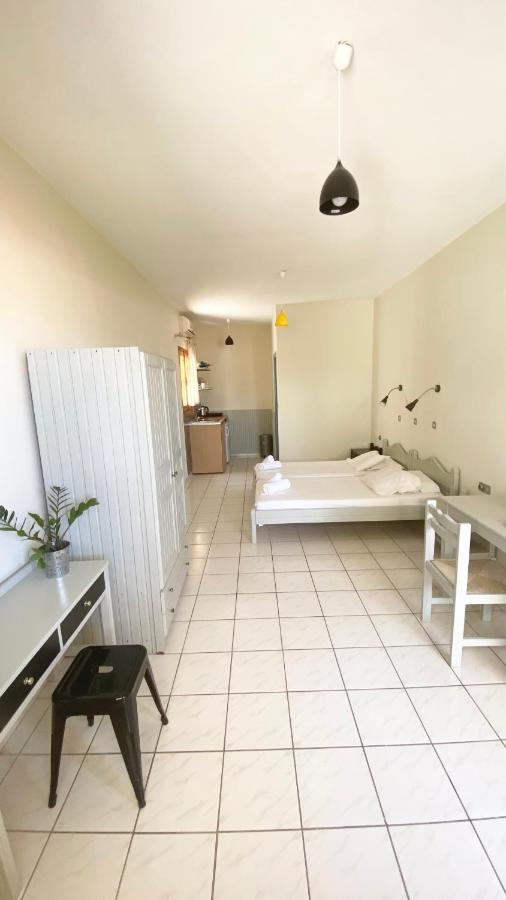 Egli Apartment Stalos Bagian luar foto