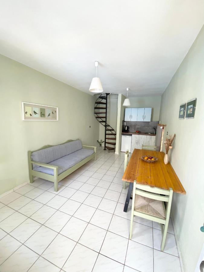 Egli Apartment Stalos Bagian luar foto